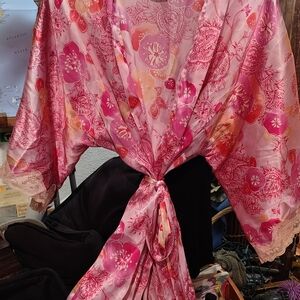 Secret Treasures Pink and Red Floral Robe